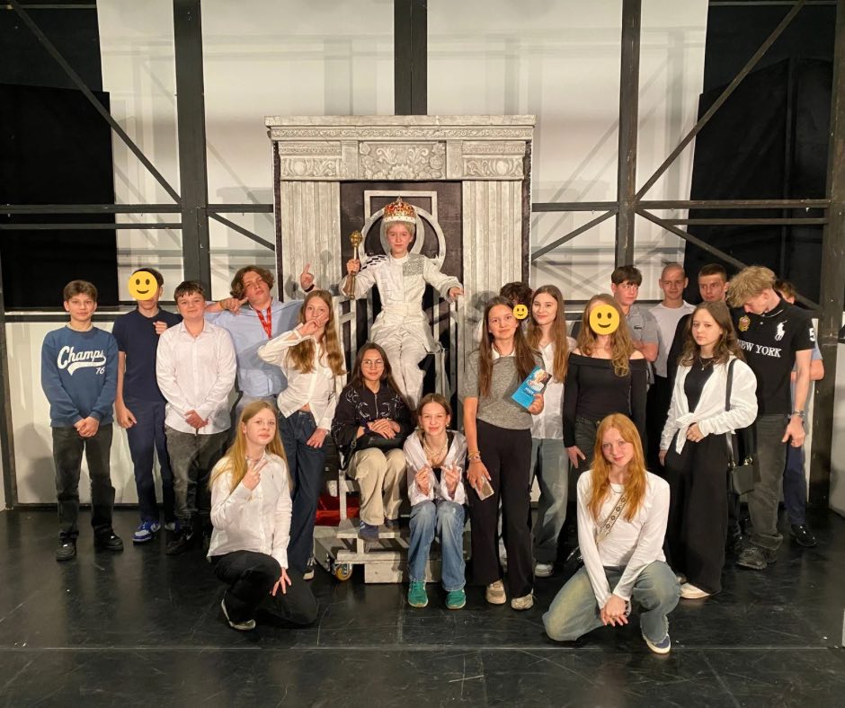Teatralna środa z 7a